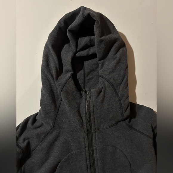Lululemon Zippered Hoodie - Picture 4 of 6
